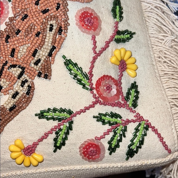 American & Beyond | Temur Leopard Fringe Tote w/ Crossbody Strap - Picture 9 of 13